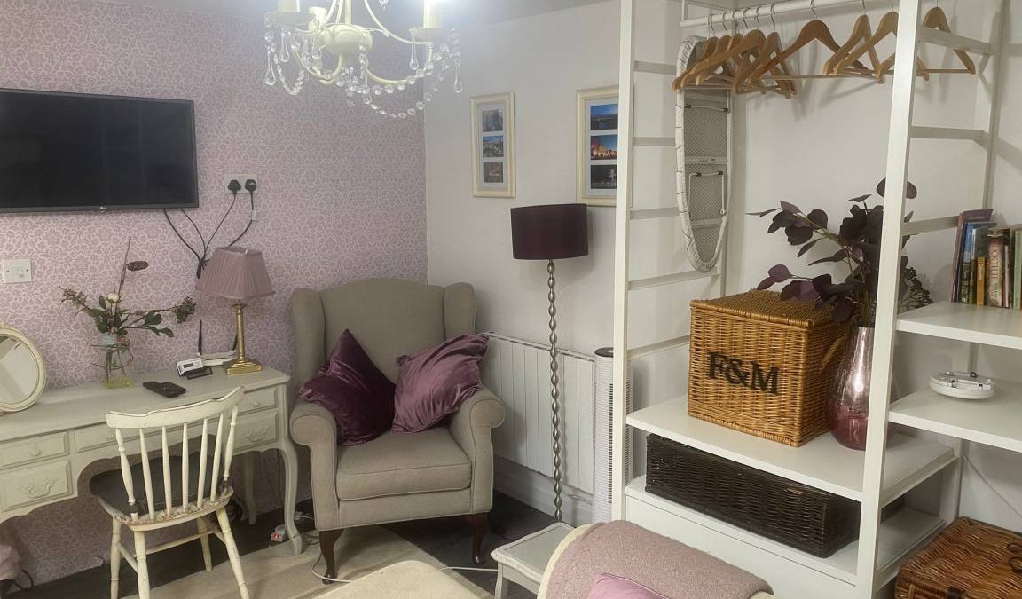 Fishponds Apartment | 40 m² Apartment ∙ 1 bedroom ∙ 2 guests