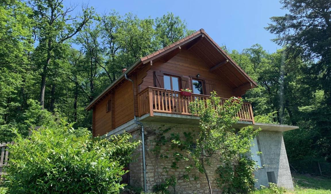 Saint-Bonnet-Troncais Apartment | 40 m² Apartment ∙ 1 bedroom ∙ 2 guests