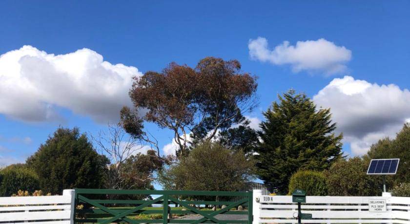 Montrose House | 40 m² House ∙ 2 bedrooms ∙ 4 guests