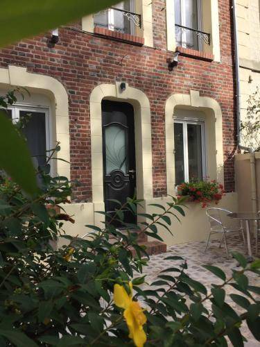 Lisieux Apartment | 40 m² Serviced apartment ∙ 2 bedrooms ∙ 4 guests