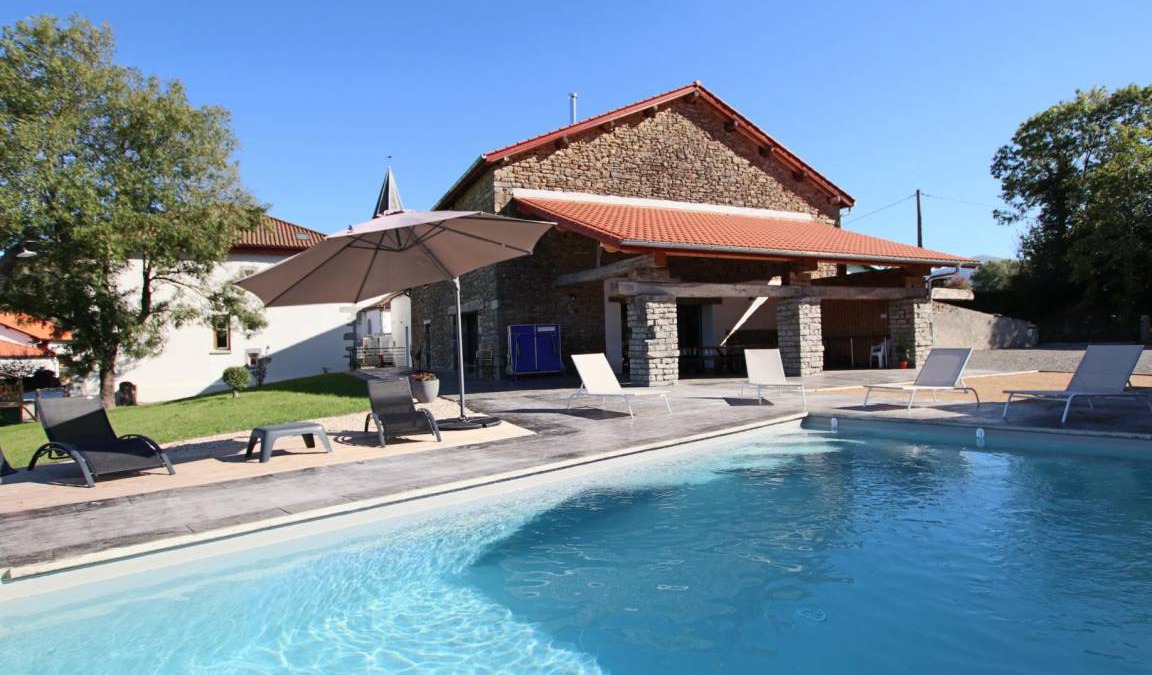 Larceveau-Arros-Cibits House | 400 m² Gîte ∙ 6 bedrooms ∙ 10 guests