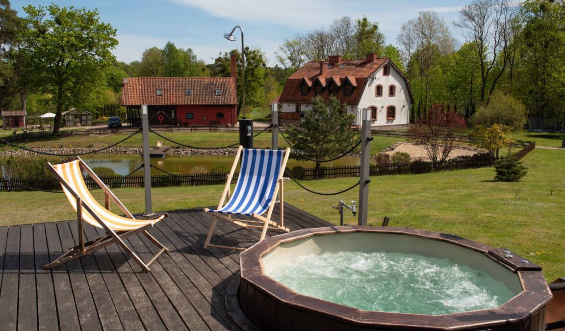 Grunwald House | 400 m² House ∙ 1 bedroom ∙ 25 guests