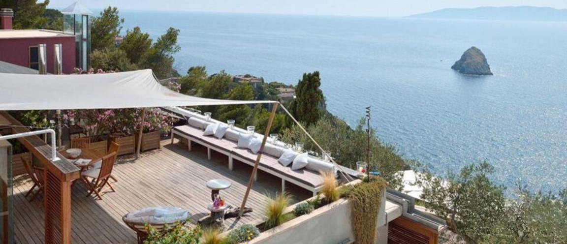 Cala Piccola Villa | 400 m² Villa ∙ 9 bedrooms ∙ 15 guests
