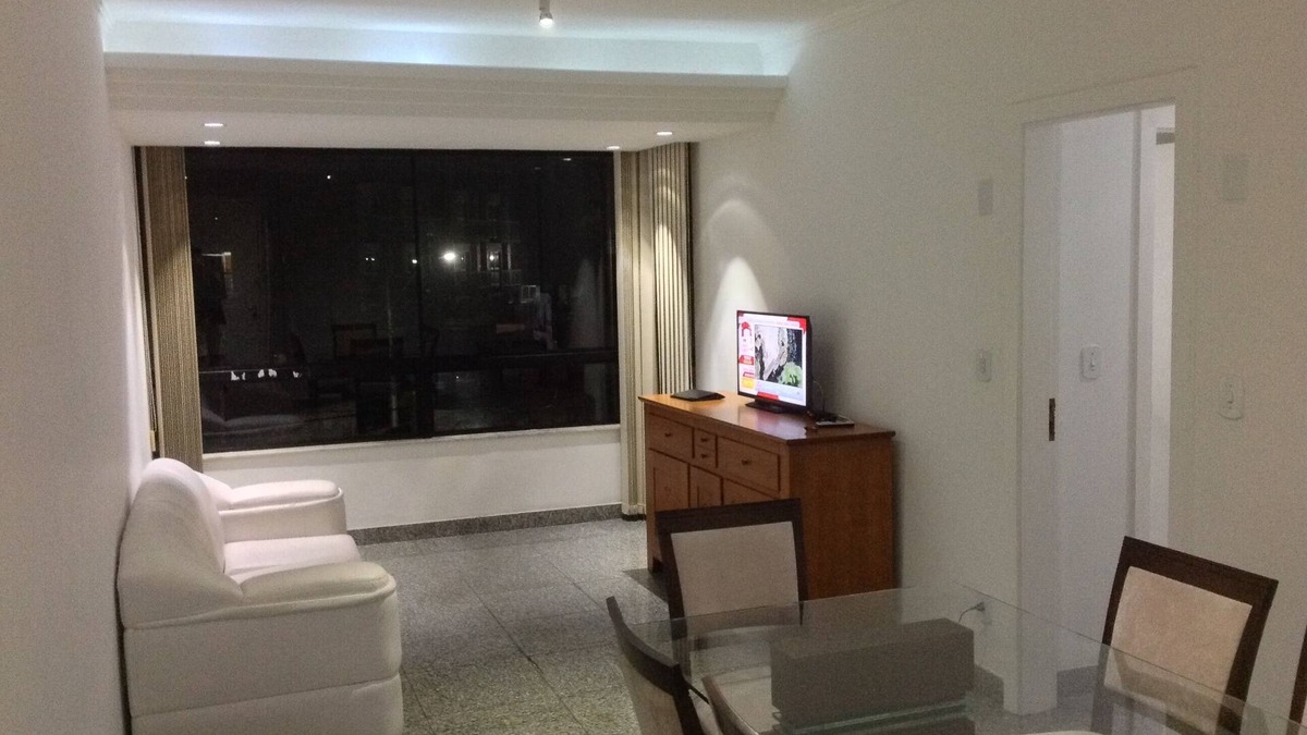 Braga Apartment | 400 meters from Praia do Forte, 2 bedroom apartment, 1 suite, Netflix and W-FI*