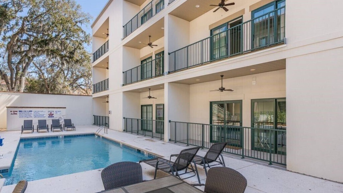 King City Condo | 400 Ocean Suites at the Heart of St.Simons Pier Village