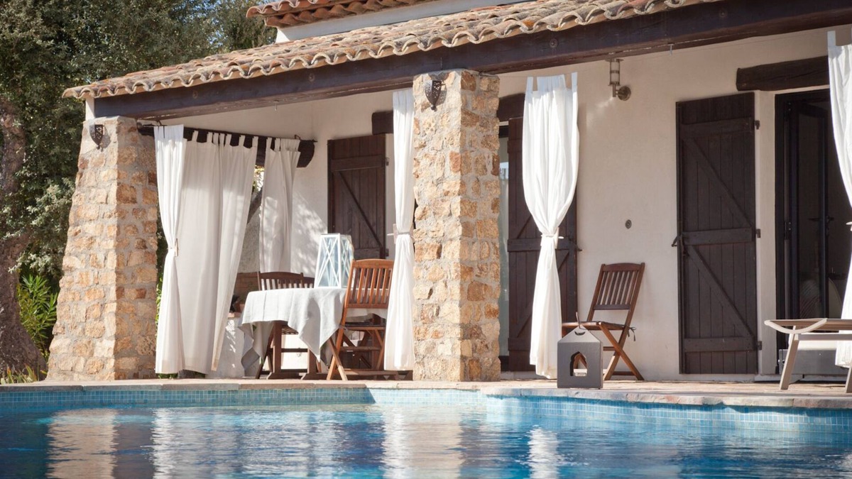 Saint-Aygulf House | 400m from the sea, Villa with splendid sea view, heated infinity pool
