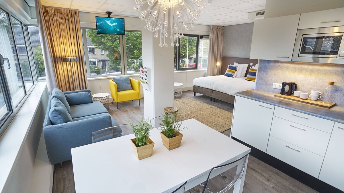 Badhoevedorp Apartment | 40m2 Studio | Near Amsterdam & Schiphol