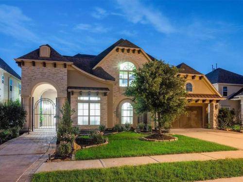 Spring House | 424 m² House ∙ 2 bedrooms ∙ 16 guests