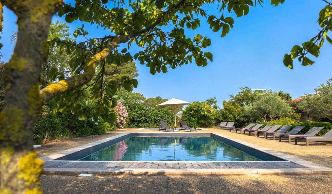 Trebes House | 430 m² Gîte ∙ 9 bedrooms ∙ 18 guests
