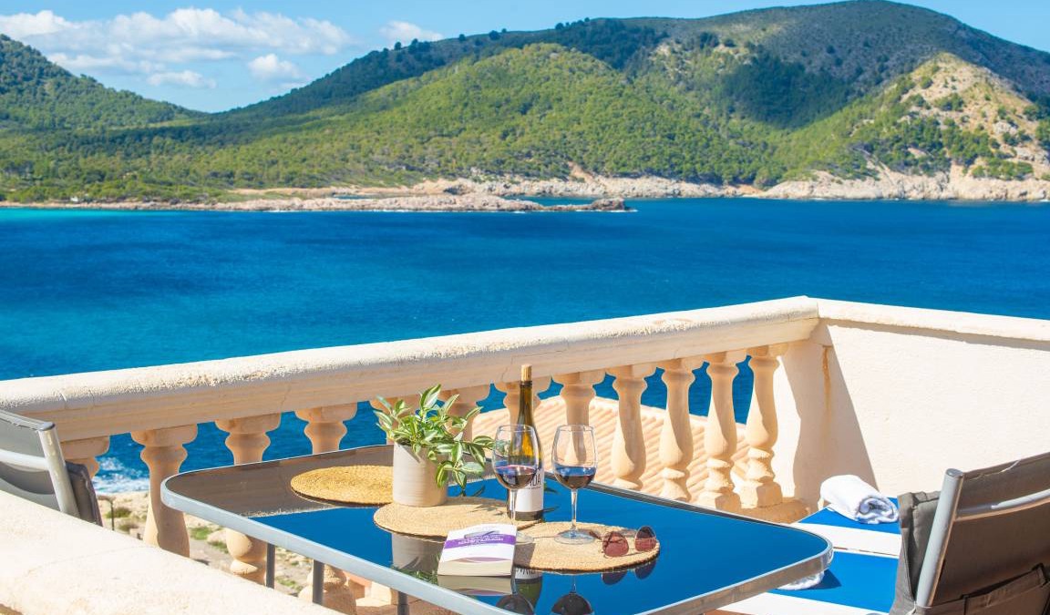 Cala Agulla Apartment | 44 m² Apartment ∙ 1 bedroom ∙ 2 guests