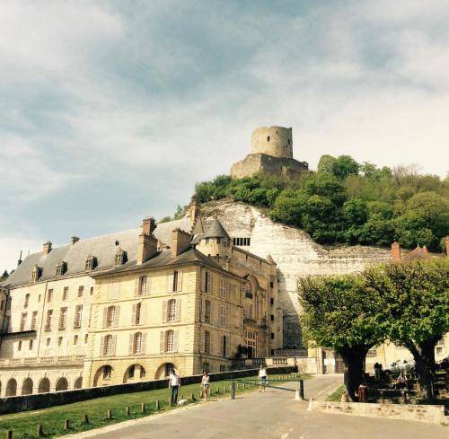 La Roche-Guyon Apartment | 45 m² Apartment ∙ 1 bedroom ∙ 4 guests