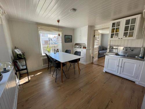 Smogen Apartment | 45 m² Apartment ∙ 2 bedrooms ∙ 4 guests