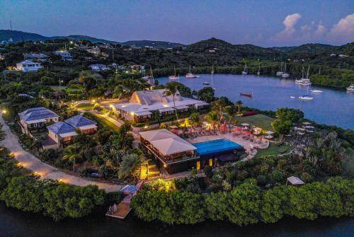 English Harbour Hotel | 45 m² Hotel ∙ 3 guests