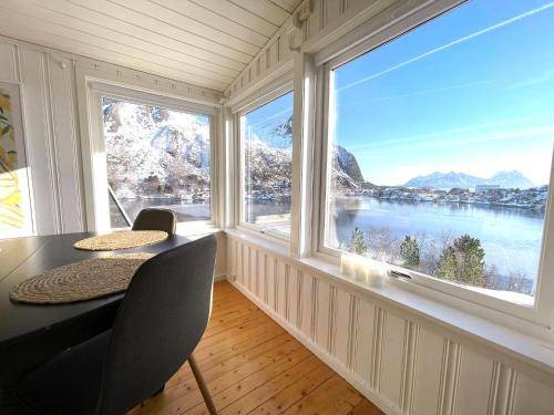 Svolvaer House | 45 m² House ∙ 1 bedroom ∙ 4 guests