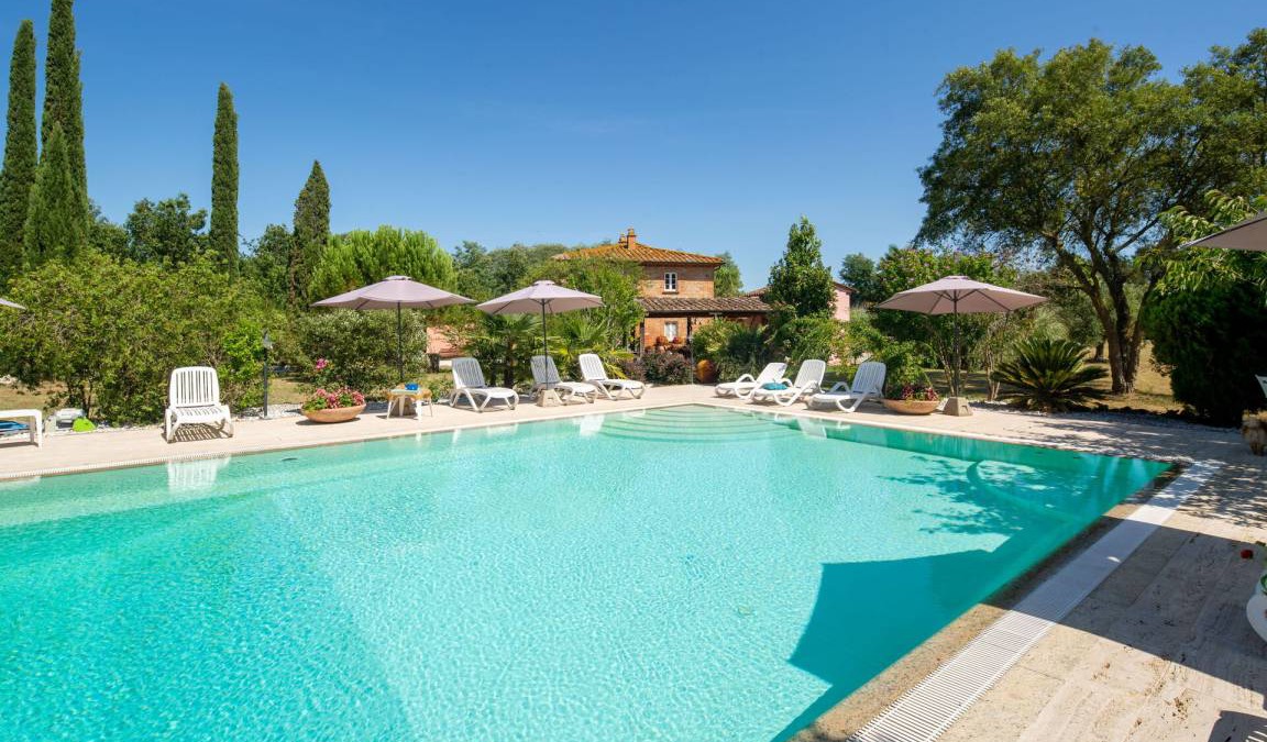 Fauglia Villa | 450 m² Villa ∙ 6 bedrooms ∙ 12 guests