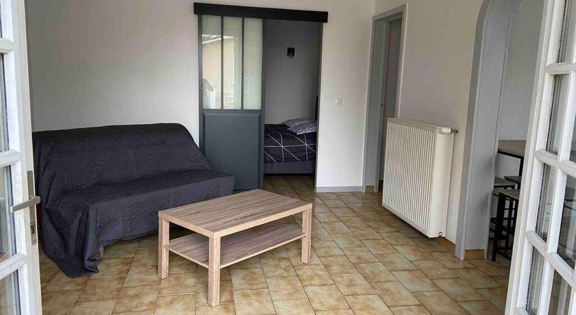 Villebois-Lavalette Apartment | 46 m² Apartment ∙ 1 bedroom ∙ 4 guests