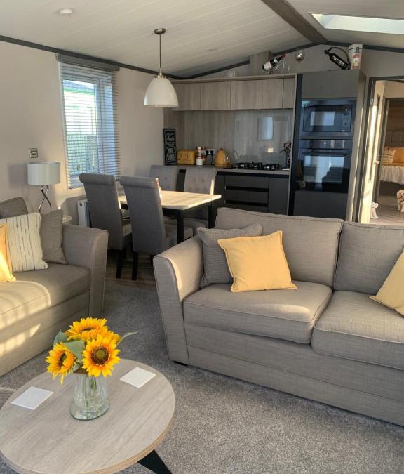 Jedburgh Apartment | 46 NW Lilliardsedge Holiday Park & Golf Course