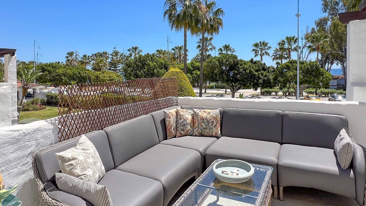 San Pedro de Alcantara Apartment | 48 - Las Adelfas modern 4 bed