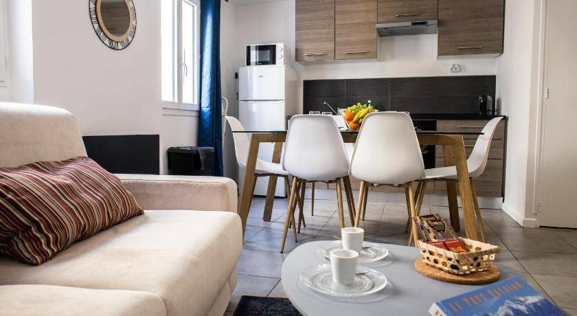 Saint-Mathieu Apartment | 48 m² Apartment ∙ 2 bedrooms ∙ 5 guests
