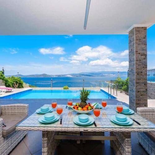 Bogazici Villa | 480 m² Villa ∙ 7 bedrooms ∙ 14 guests