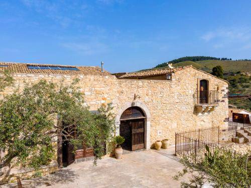 Buccheri Hotel | 49 m² Hotel ∙ 4 guests