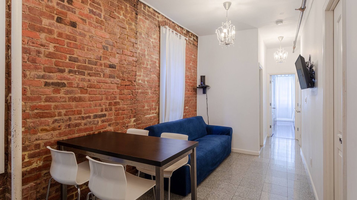 East Harlem Apartment | (4A) Two Bedroom Apartment Just Off Park Ave.
