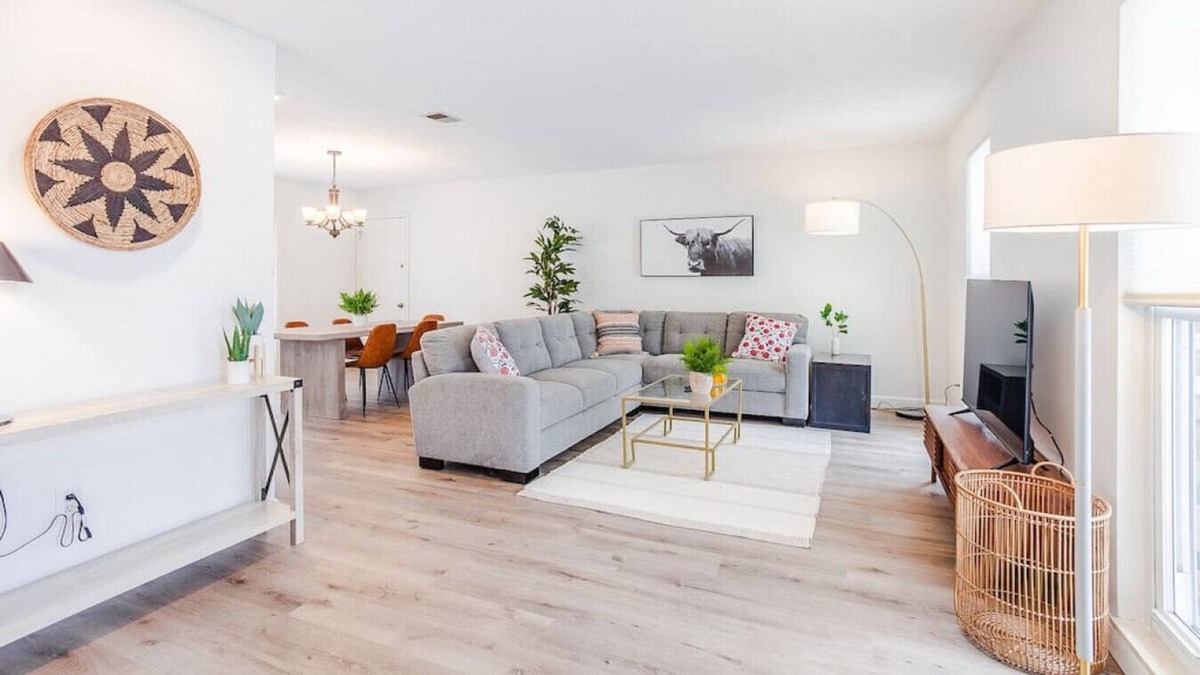 Lindenwald House | 4B House 10 min to West Chester, Liberty Hospitals, Spooky Nook