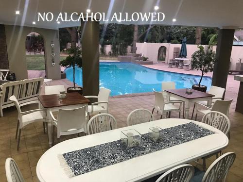 Vanderbijlpark Bed & Breakfast | 4B on Delius str