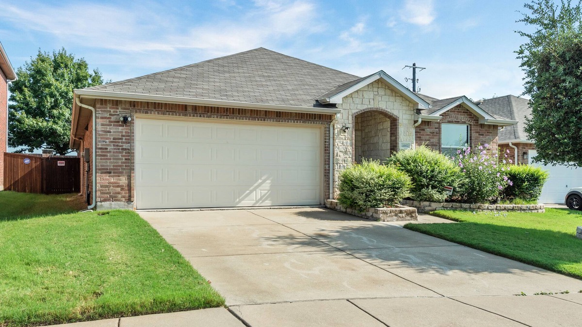 Frisco House | 4BD 2BTH COMFY FRISCO HOME minutes from PGA, UNT Frisco & The STAR!