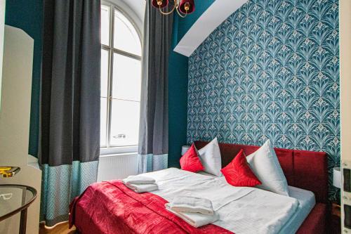 Josefov Apartment | 4BDR Old Town flat by Church of St Anne