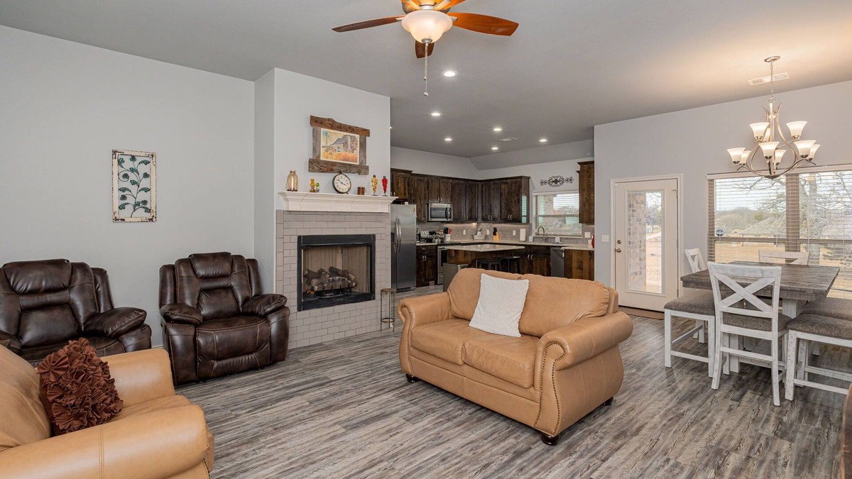 Mead House | 4Bdrm Internet Texoma Home Launch Nearby PetsCon