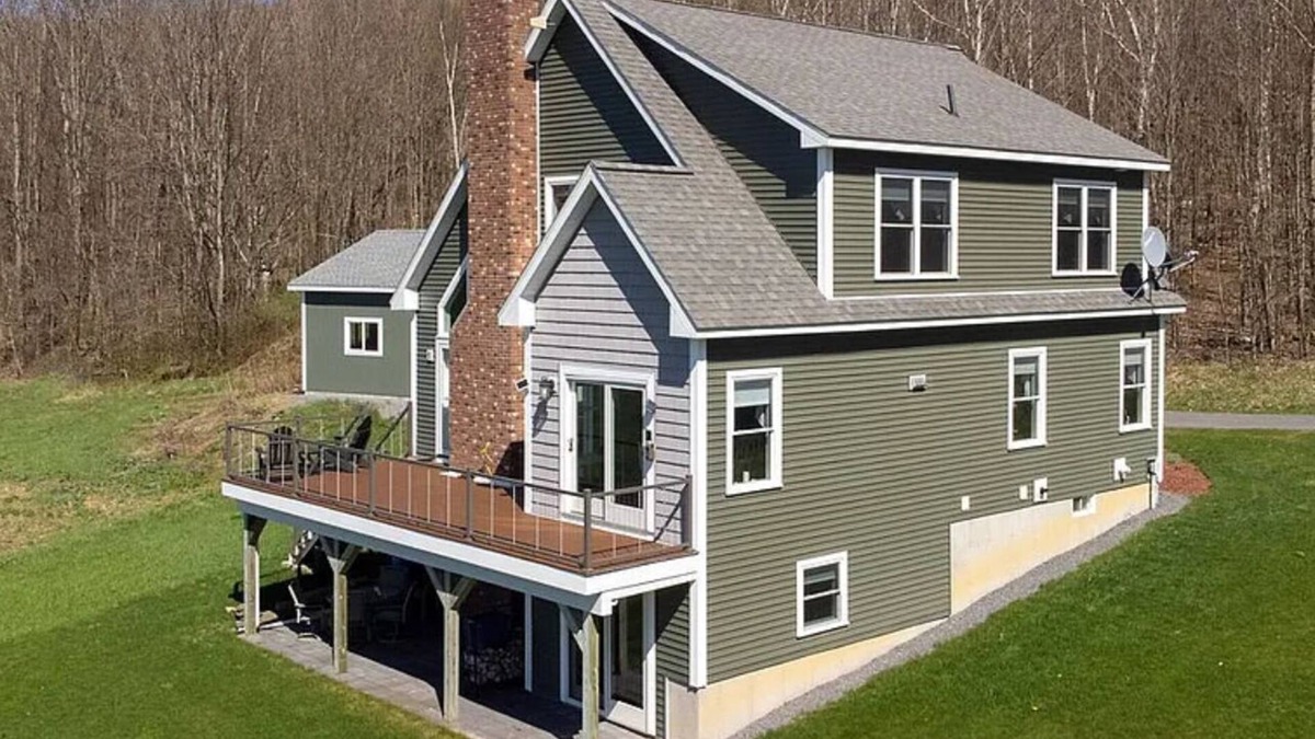 East Worcester House | 4BED house 56acers 25 mins: Cooperstown Oneonta Cobleskill: Pets OK, No Wi-Fi,tv