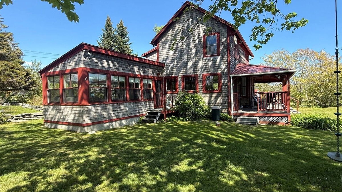 Pemaquid Point Cottage | 4BR, 2 BA Traditional Cottage with Ocean Views on Pemaquid Point
