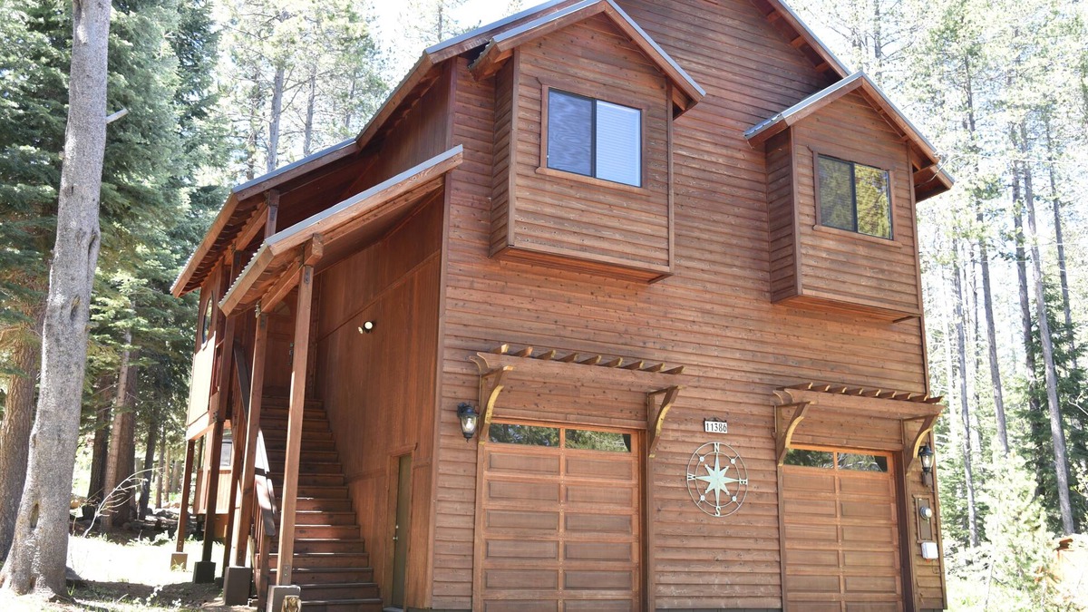 Truckee House | 4BR/3BA with Game Room - Great Tahoe Donner location