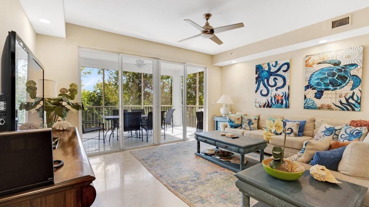 Rock Harbor House | 4BR/4BA Mariner's Club Townhouse 607 with Oasis Pool, Marina, Game Room & More