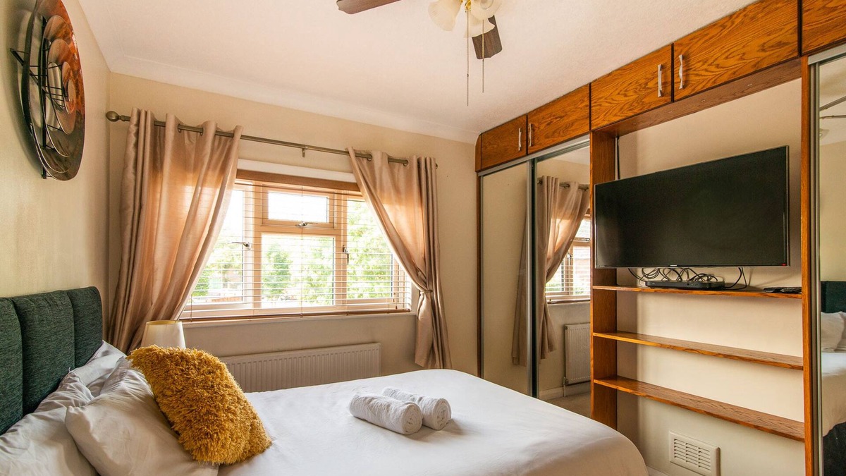 Alvaston House | 4br-7guests-freeparking-garden-wifi