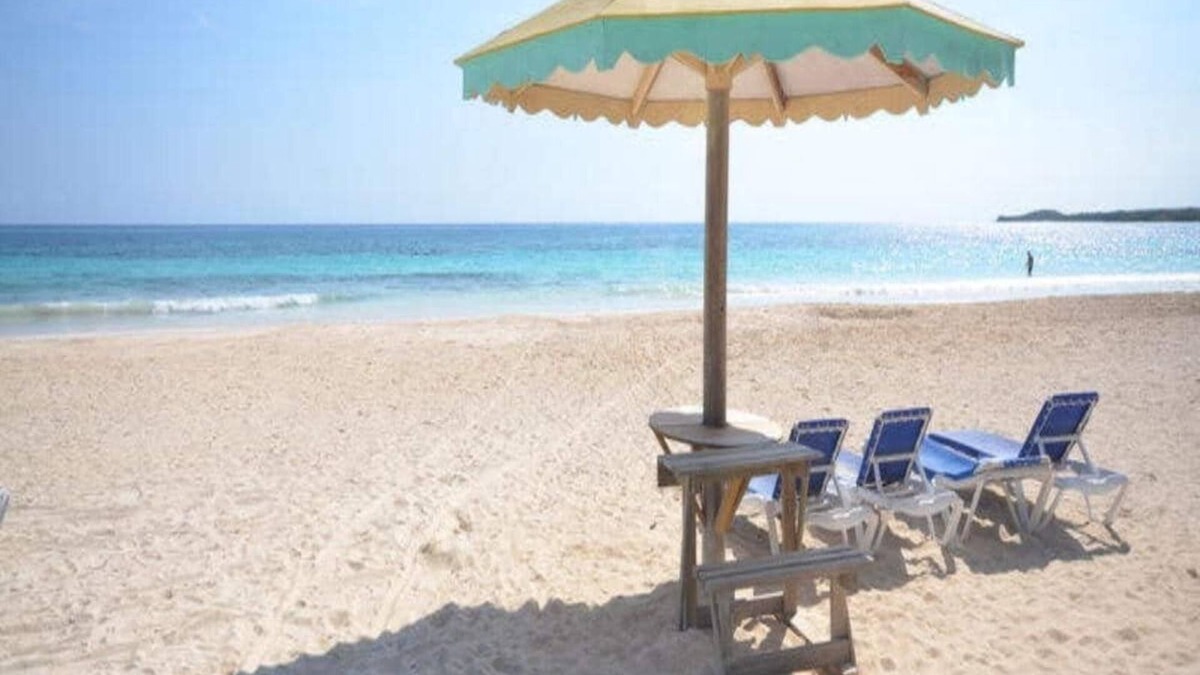 Silver Sands Villa | 4BR Beachfront Villa w/Private Pool and Cook-JSCV