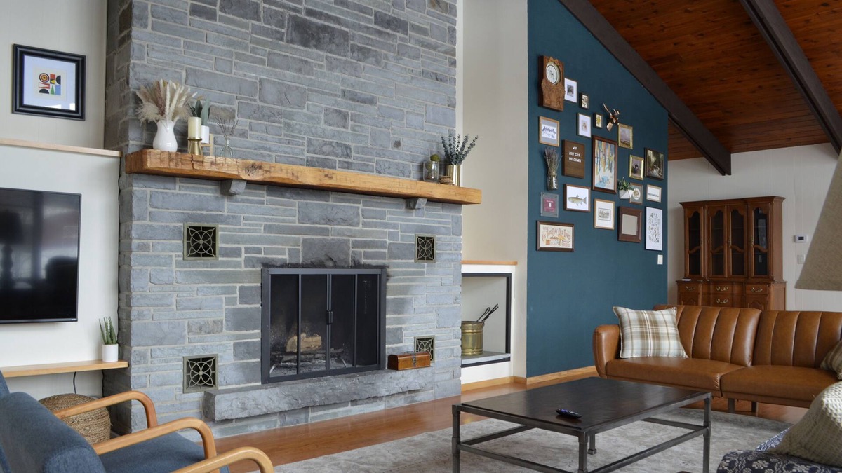 East Chatham Ski Chalet | 4BR Berkshire Beauty w/ Patio, BBQ, and a Million Dollar View