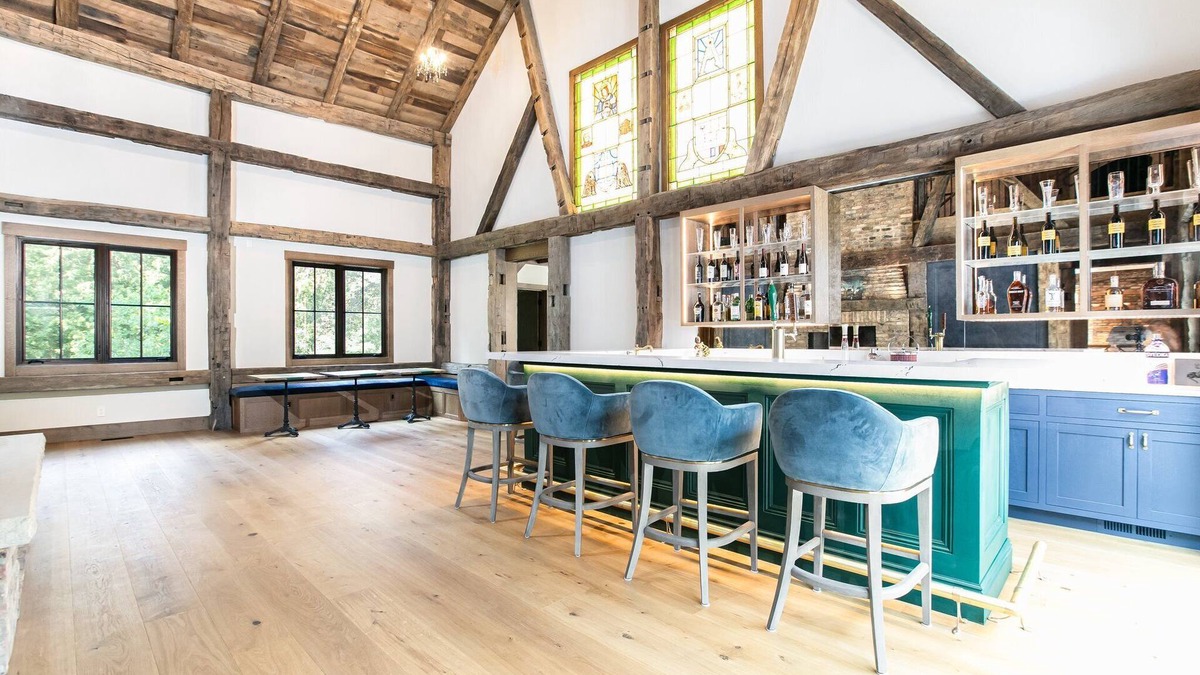 Georgetown House | 4BR Fr. Sorin's House w/Pool and Paddle Tennis