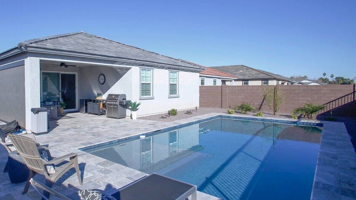 Glendale House | 4BR Home Near State Farm Stadium with Pool & Patio