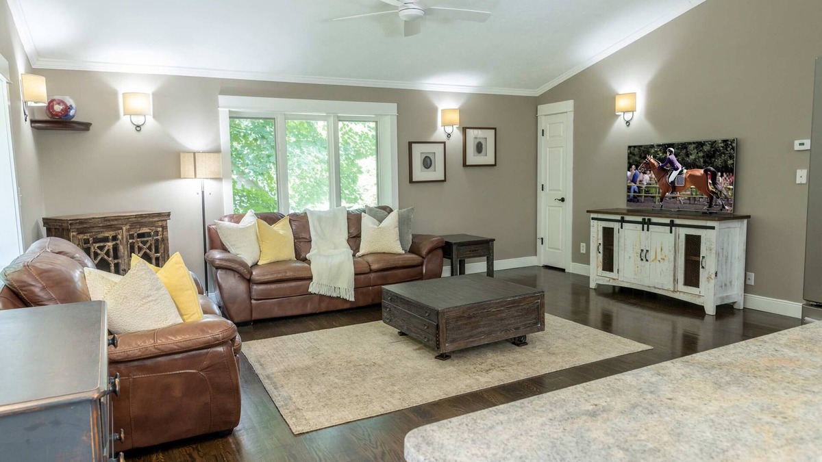 Williamsburg House | 4BR Home next to Horse Show! Pet-Friendly!