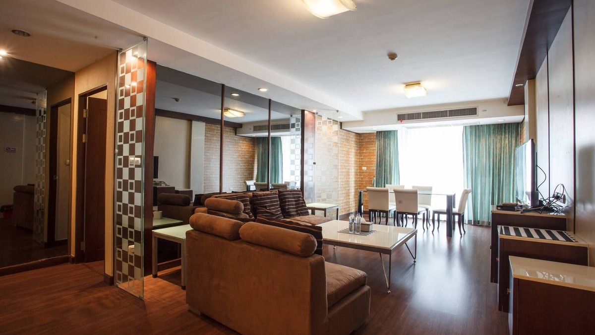 Khlong Toei Nuea Apartment | 4C-Short-term rental allowed-2BRs Downtown Bangkok