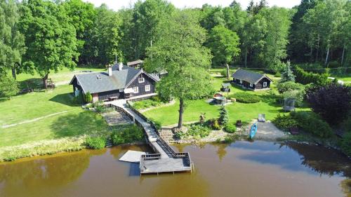 Darsuniskis Villa | 4gilės