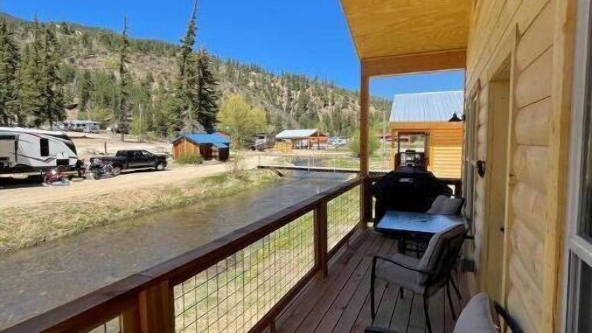 Red River Cabin | 4K River Ranch River Cabin 2 Sleeps 6