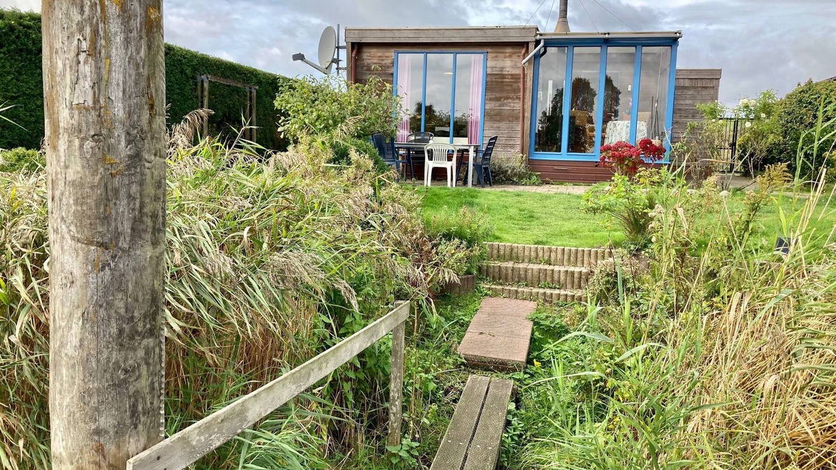 Anjum House | 4pers - House w Sauna, Winter garden & fishing pier in front of the Lauwersmeer