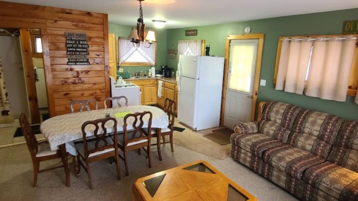 Eagle Bay Cabin | 4th Lake Front Cabin @ Eagle Bay Village