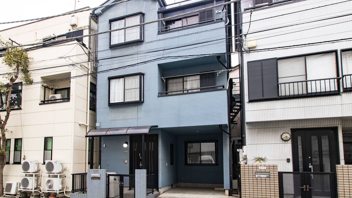 Adachi House | /5 5/private Carpark