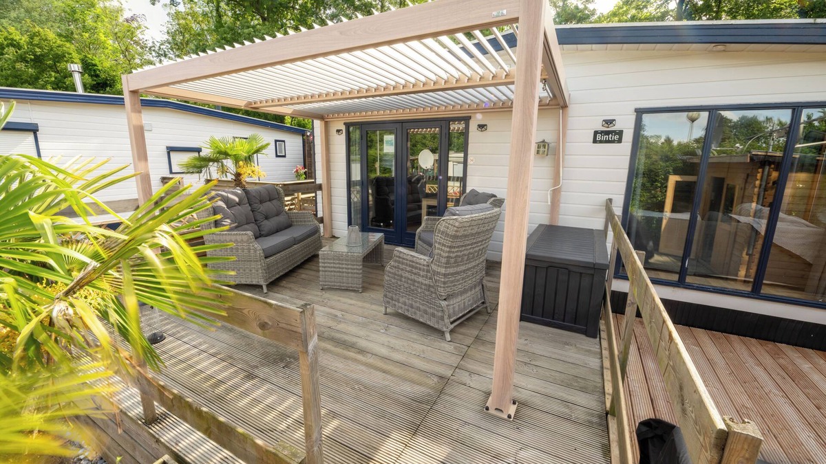 Philippine Ski Chalet | 5-6 Person chalet on quiet family campsite with water sports facilities