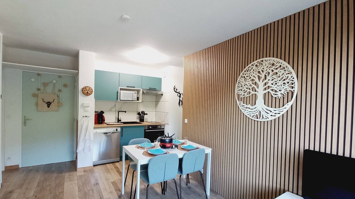 Saint-Francois-Longchamp Apartment | 5/7 person apartment at the foot of the slopes