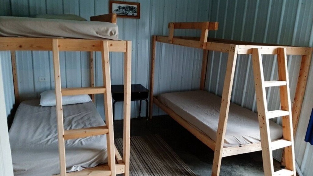 Hillsboro House | 5.8 Miles from Rocky Fork Lake State Park Office, Camp Bunkkhouse Sleeps 20
